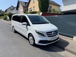 Weiß Gebraucht 2020 Mercedes V220 Edition Van / Kleinbus | 33.320 € (Fairer Preis)