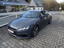 Grau Gebraucht 2016 Audi TT Sport Coupé | 24.500 €