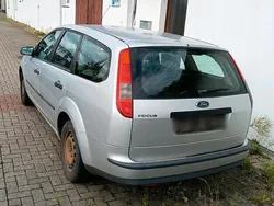Silber Gebraucht 2005 Ford Focus Kombi | 700 € (Superpreis)
