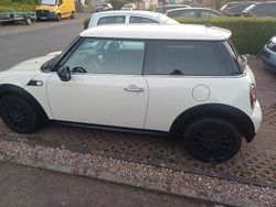 Weiß Gebraucht 2009 Mini ONE Kleinwagen | 1.999 € (Superpreis)