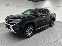 Schwarz (midnight black metallic Gebraucht 2023 VW Amarok Abholung | 49.480 € (Guter Preis)