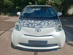 Weiß Gebraucht 2009 Toyota iQ Basis Kleinwagen | 2.790 € (Guter Preis)
