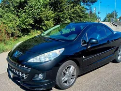Schwarz Gebraucht 2009 Peugeot 207 CC Platinum Cabrio | 3.900 € (Fairer Preis)