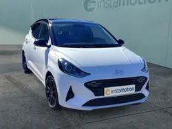 Weiß Gebraucht 2024 Hyundai i10 Prime Kleinwagen | 19.990 € (Etwas zu teuer)