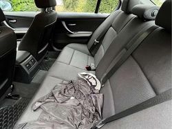 Grau Gebraucht 2009 BMW 318 Limousine | 7.700 € (Fairer Preis)