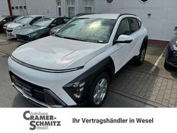 Weiss Gebraucht 2023 Hyundai Kona Trend SUV | 28.490 € (Fairer Preis)