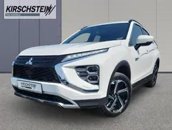 Weiss Gebraucht 2022 Mitsubishi Outlander P-HEV | 22.990 € (Guter Preis)