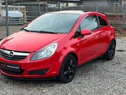 Rot Gebraucht 2010 Opel Corsa Edition Kleinwagen | 1.390 € (Superpreis)