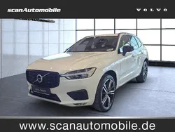 Crystal white (metallic) Gebraucht 2021 Volvo XC60 R-Design SUV | 41.990 € (Fairer Preis)