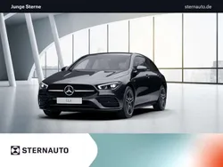 Lack kosmosschwarz Gebraucht 2022 Mercedes CLA250e Shooting Brake AMG Kombi | 25.585 € (Fairer Preis)