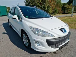 Weiß Gebraucht 2010 Peugeot 308 Family Kombi | 950 € (Superpreis)