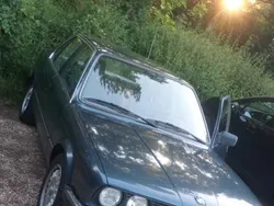Blau Gebraucht 1985 BMW 318 Performance Limousine | 7.777 €