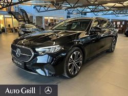 Metalliclack obsidianschwarz m Gebraucht 2024 Mercedes E300 Avantgarde Kombi | 48.900 € (Fairer Preis)
