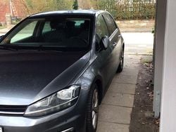 Grau Gebraucht 2019 VW Golf Highline Limousine | 15.200 € (Guter Preis)