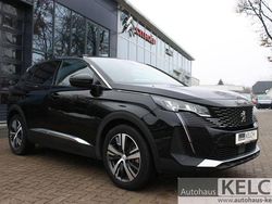 Schwarz Gebraucht 2022 Peugeot 3008 Allure SUV | 22.989 € (Guter Preis)
