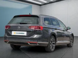 Grau Gebraucht 2021 VW Passat GTE Kombi | 21.099 € (Guter Preis)