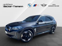 Grau Gebraucht 2021 BMW iX3 Impressive SUV | 33.710 € (Etwas zu teuer)