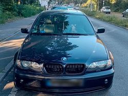 Schwarz Gebraucht 2005 BMW 318 Limousine | 3.500 € (Etwas zu teuer)