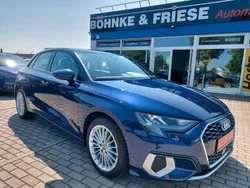 Blau Gebraucht 2020 Audi A3 Sportback Advanced Kombi | 19.499 € (Superpreis)