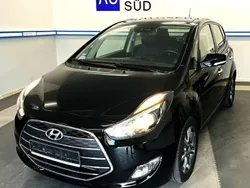 Schwarz Gebraucht 2016 Hyundai ix20 Style Van / Kleinbus | 13.900 € (Fairer Preis)