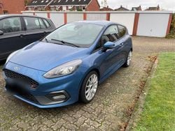 Blau Gebraucht 2018 Ford Fiesta ST Kleinwagen | 10.800 € (Guter Preis)