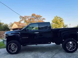 Schwarz Gebraucht 2010 Chevrolet Silverado SUV | 32.900 €