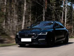 Schwarz Gebraucht 2021 Skoda Octavia RS Limousine | 27.300 € (Fairer Preis)