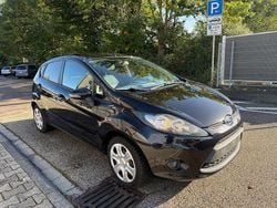 Schwarz Gebraucht 2011 Ford Fiesta Trend Kleinwagen | 5.499 € (Fairer Preis)