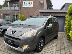 Gris moondust Gebraucht 2011 Peugeot Partner Family Van / Kleinbus | 4.950 € (Guter Preis)