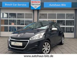 Grau Gebraucht 2019 Peugeot 208 Kleinwagen | 8.380 € (Fairer Preis)