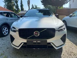 Weiß Gebraucht 2022 Volvo XC60 R-Design SUV | 31.499 € (Guter Preis)