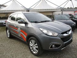 Grau Gebraucht 2013 Hyundai ix35 Premium SUV | 7.490 € (Superpreis)