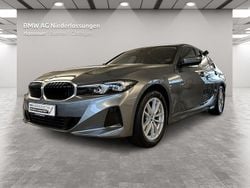 Grau Gebraucht 2024 BMW 318 Shadowline Limousine | 31.990 € (Guter Preis)