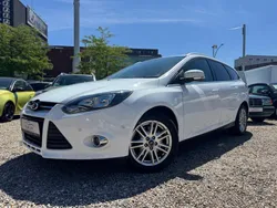 Weiß Gebraucht 2014 Ford Focus Titanium Kombi | 5.290 € (Fairer Preis)