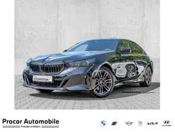 Schwarz Gebraucht 2024 BMW 520 M Sport Limousine | 53.990 € (Fairer Preis)