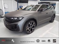 Grau Gebraucht 2025 VW Touareg Style SUV | 73.970 € (Fairer Preis)