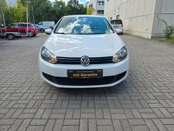 Weiß Gebraucht 2010 VW Golf VI Trendline Limousine | 7.499 € (Fairer Preis)