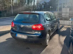 Andere außenfarben Gebraucht 2008 VW Golf V Kleinwagen | 2.800 € (Fairer Preis)