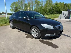 Schwarz Gebraucht 2011 Opel Insignia Limousine | 4.700 € (Teuer)