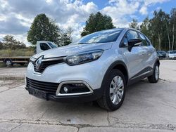 Silber Gebraucht 2017 Renault Captur Experience SUV | 9.299 € (Guter Preis)