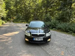 Schwarz Gebraucht 2010 Skoda Octavia Kombi | 5.500 € (Etwas zu teuer)