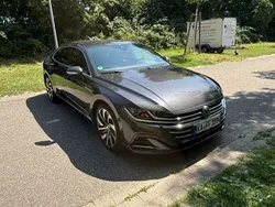 Grau Gebraucht 2021 VW Arteon R-line Limousine | 27.000 € (Etwas zu teuer)