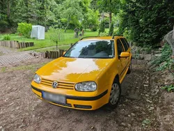 Gelb Gebraucht 2005 VW Golf IV Kombi | 1.099 €