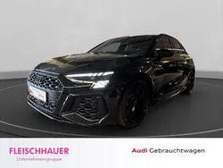 Mythosschwarz metallic Gebraucht 2022 Audi RS3 Sportback Ambiente Kleinwagen | 50.880 € (Guter Preis)