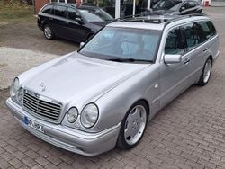 Silber Gebraucht 1999 Mercedes E55 AMG AMG Kombi | 12.790 € (Guter Preis)