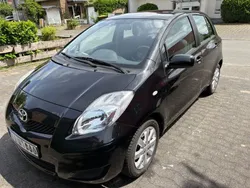 Schwarz Gebraucht 2009 Toyota Yaris Cool Limousine | 5.550 € (Teuer)