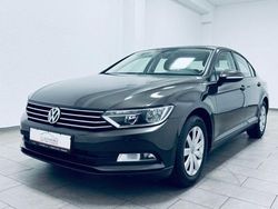 Schwarz Gebraucht 2015 VW Passat Trendline Limousine | 11.480 € (Superpreis)