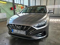 Braun Gebraucht 2021 Hyundai i30 Kleinwagen | 17.500 € (Fairer Preis)