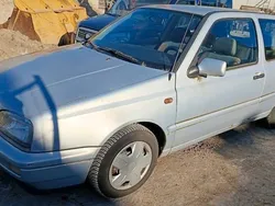 Silber Gebraucht 1998 VW Golf IV Kleinwagen | 1.000 € (Guter Preis)