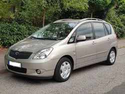Silber Gebraucht 2004 Toyota Corolla Verso Van / Kleinbus | 1.600 € (Superpreis)